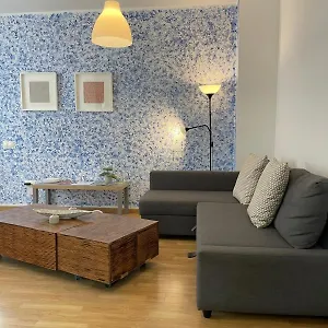 https://tico-centro-el-divn-azul.1costadelsol.com
